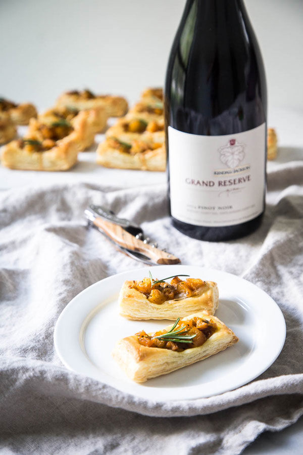 Pumpkin puff pastry with wine