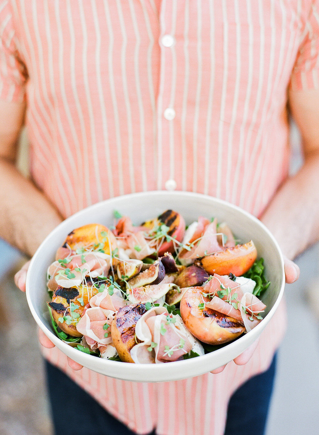 Grilled Peach & Prosciutto Salad