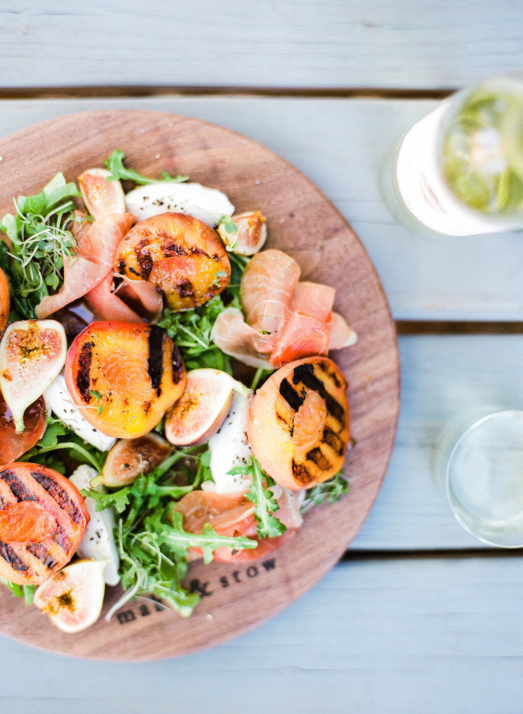 Grilled Peach & Prosciutto Salad