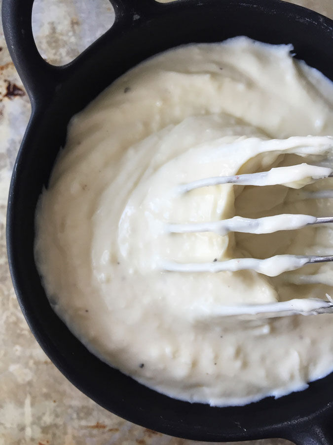 Making pizza dough