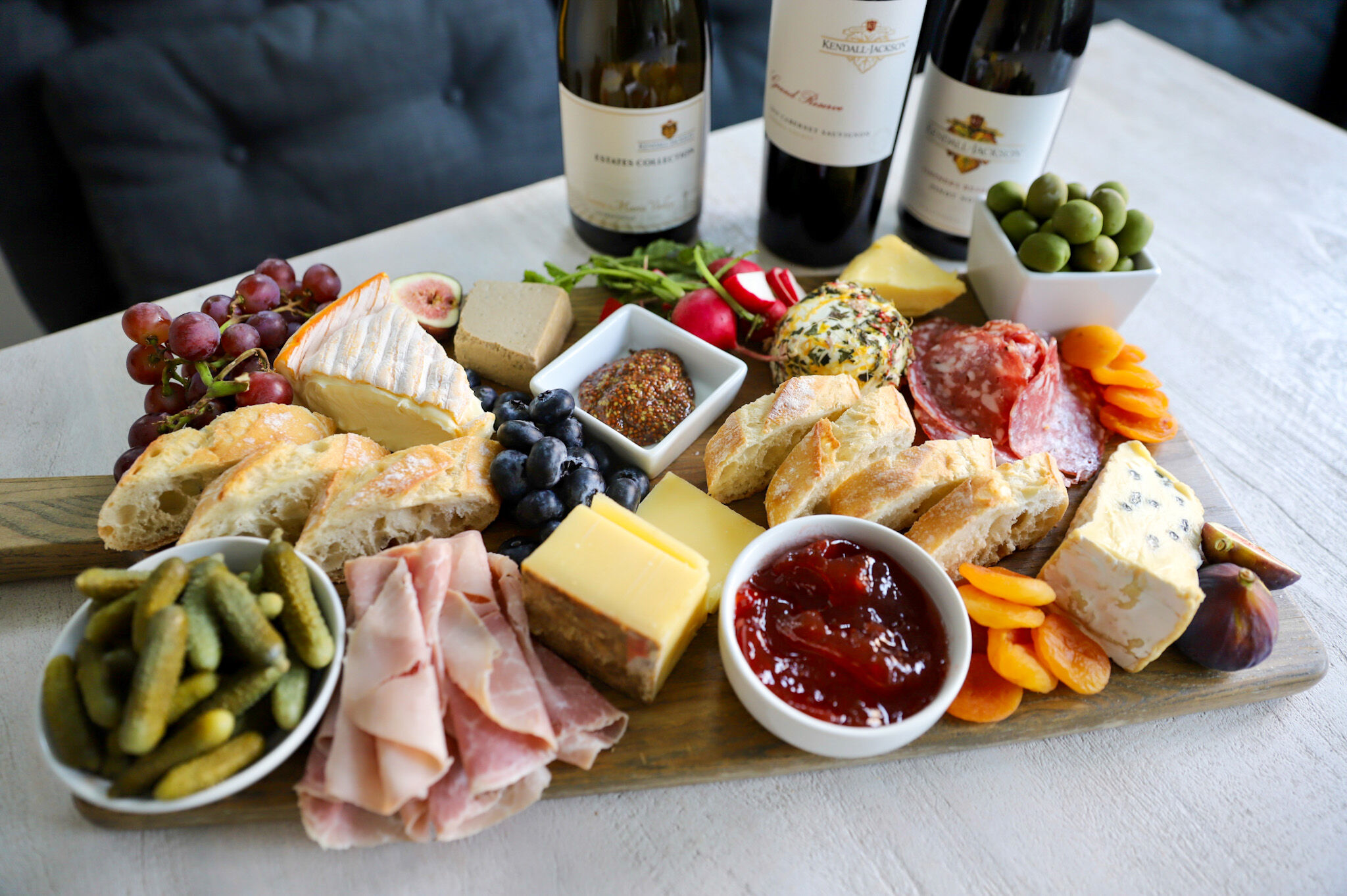 How to make a French Cheese & Charcuterie board
